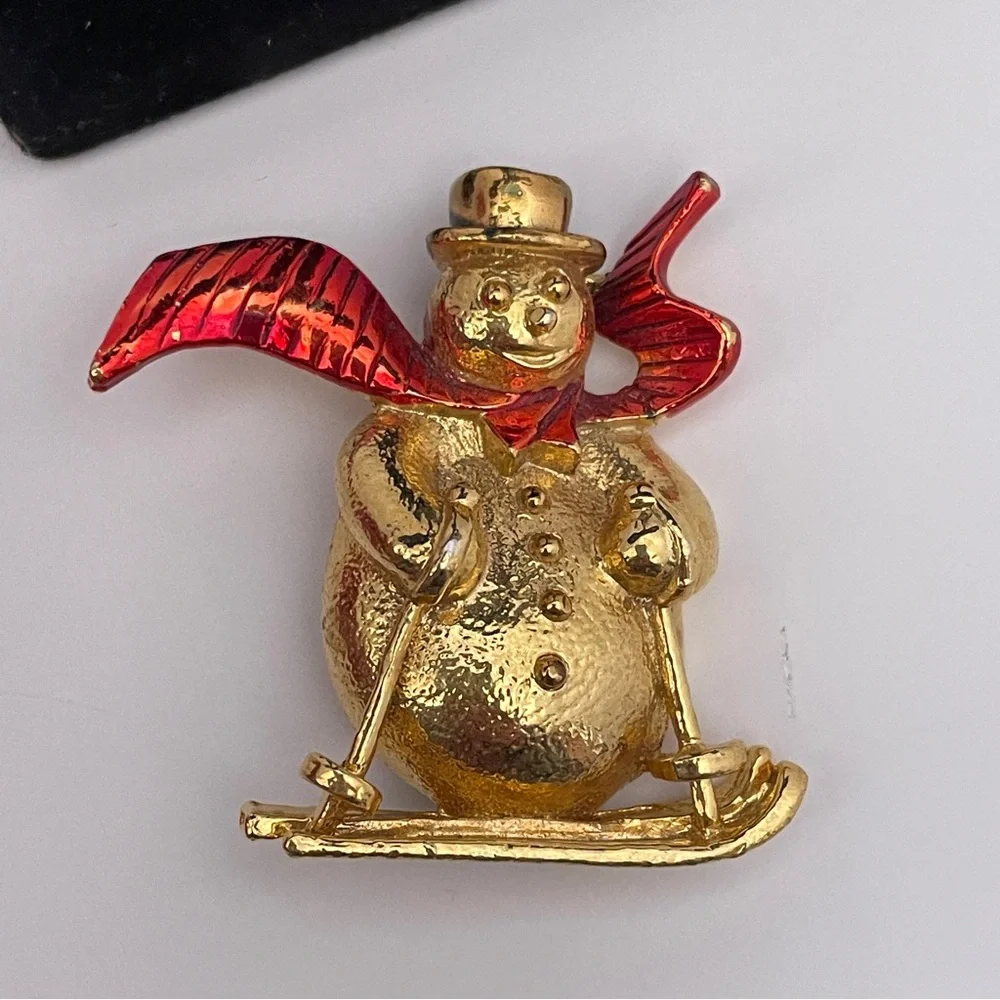 Vintage 80’s GERRY'S Winter Holiday Christmas Apres Ski Snowman Brooch / Pin